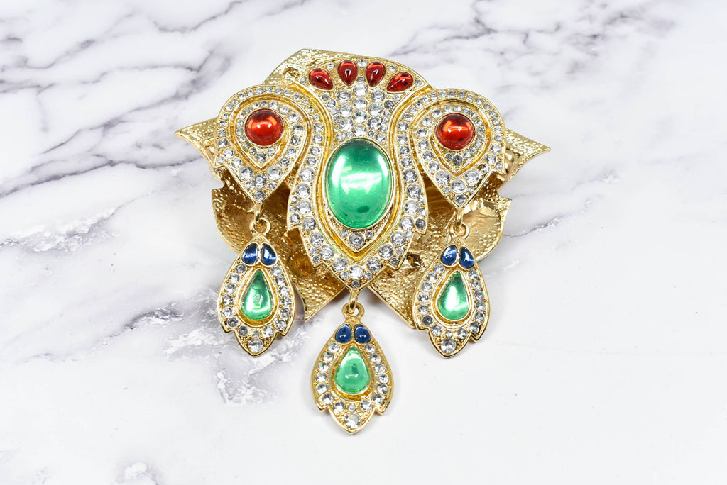 Dangling Rhinestone with Gem Buckle Applique