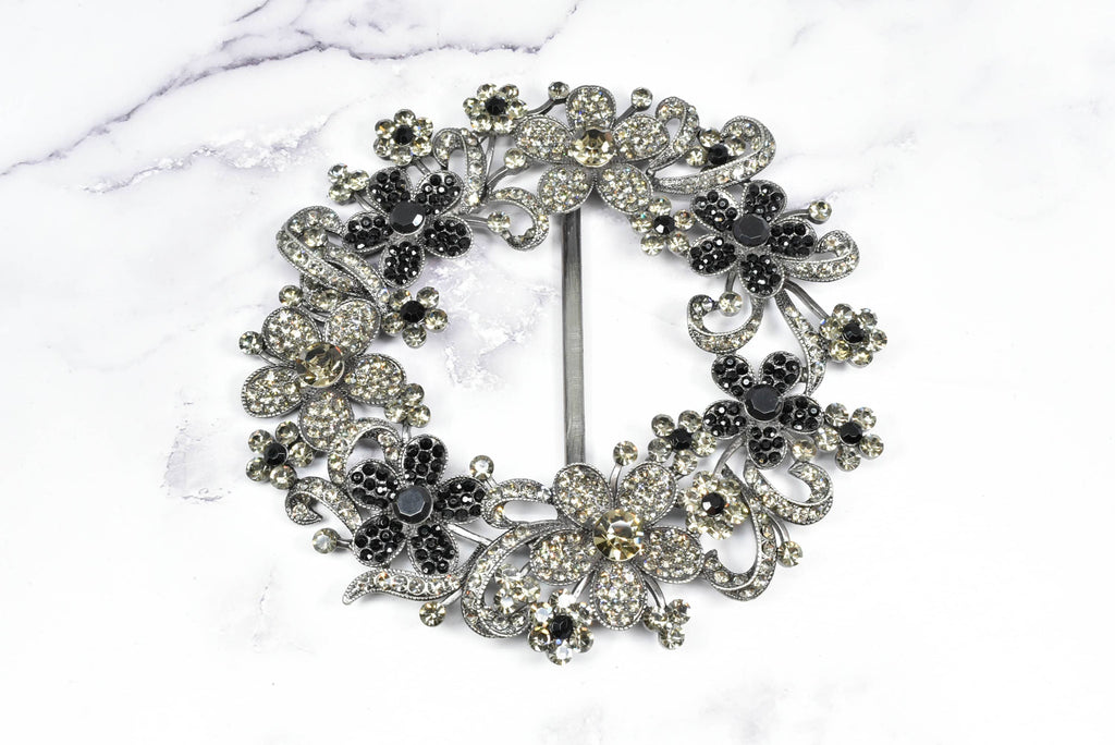 Floral Rhinestone Wreath Buckle