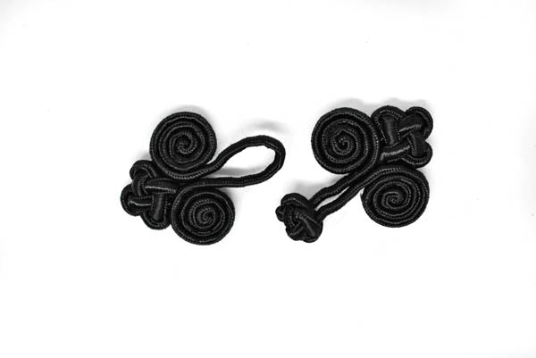 Small Black Chinese Frog Button