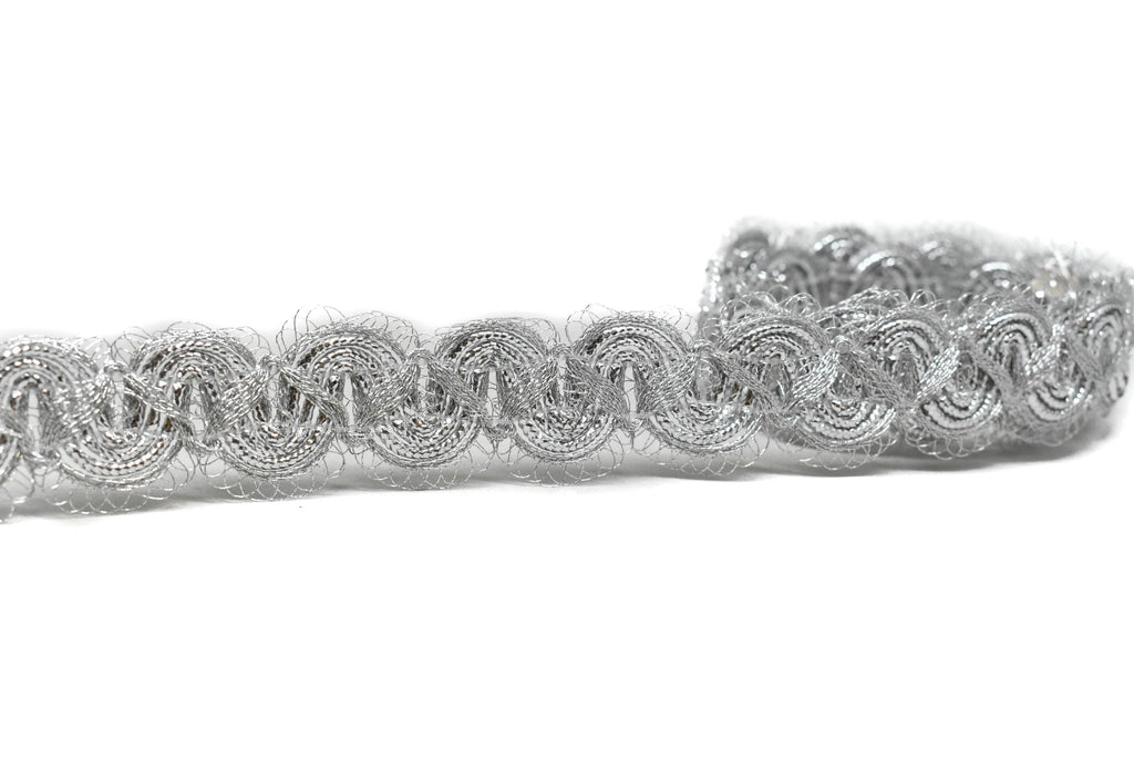 Wavy Metallic Silver Trim 1" - 1 Yard