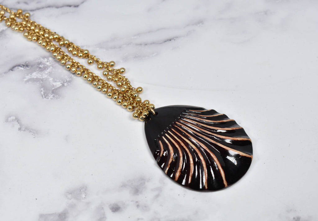 Ocean Shell Necklace and Flower Bracelet Set