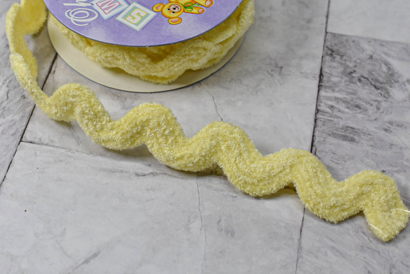 Puffy Yellow Rick Rack Trim | Fluffy Rick Rack Trim | Fluffy Rick Rack Trim | 2 Yards per box