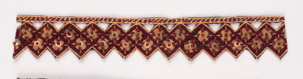 Triangular Handcrafted Indian Trim with Sequins - Target Trim