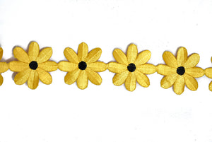 Embroidered Yellow Daisy Flower Iron-On Trim